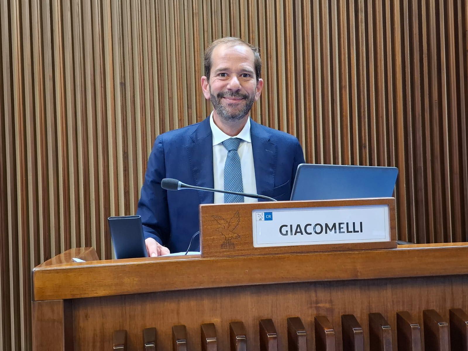 Piazza Libertà, Giacomelli difende le regole della Questura: «Il PD sta con Linea d’Ombra»